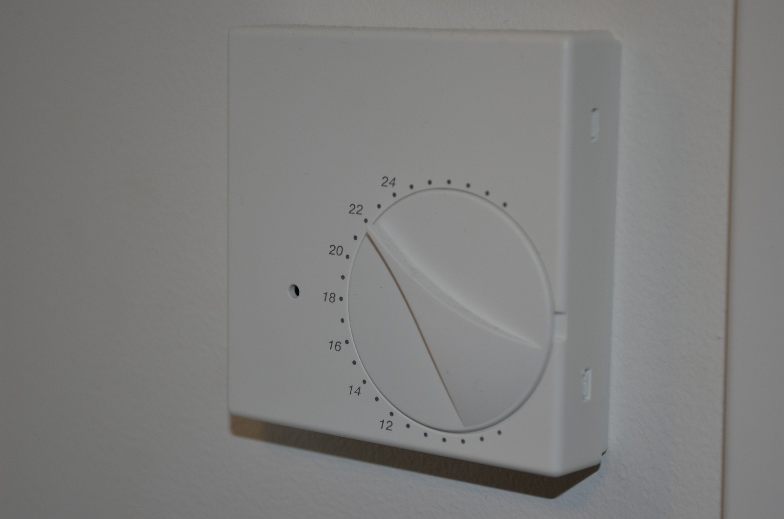 Gulvvarme i alle rom gir lun varme Galleribilde