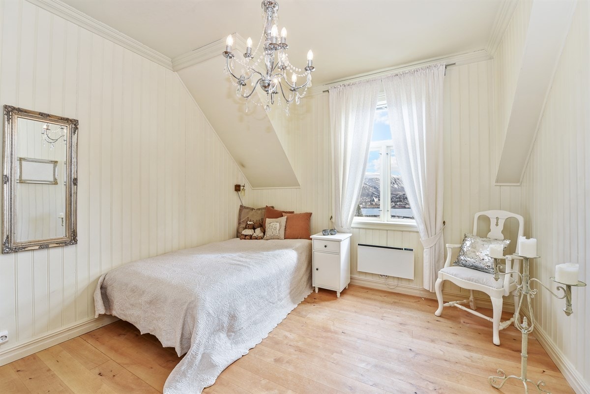 Soverom 2 etasje Galleribilde