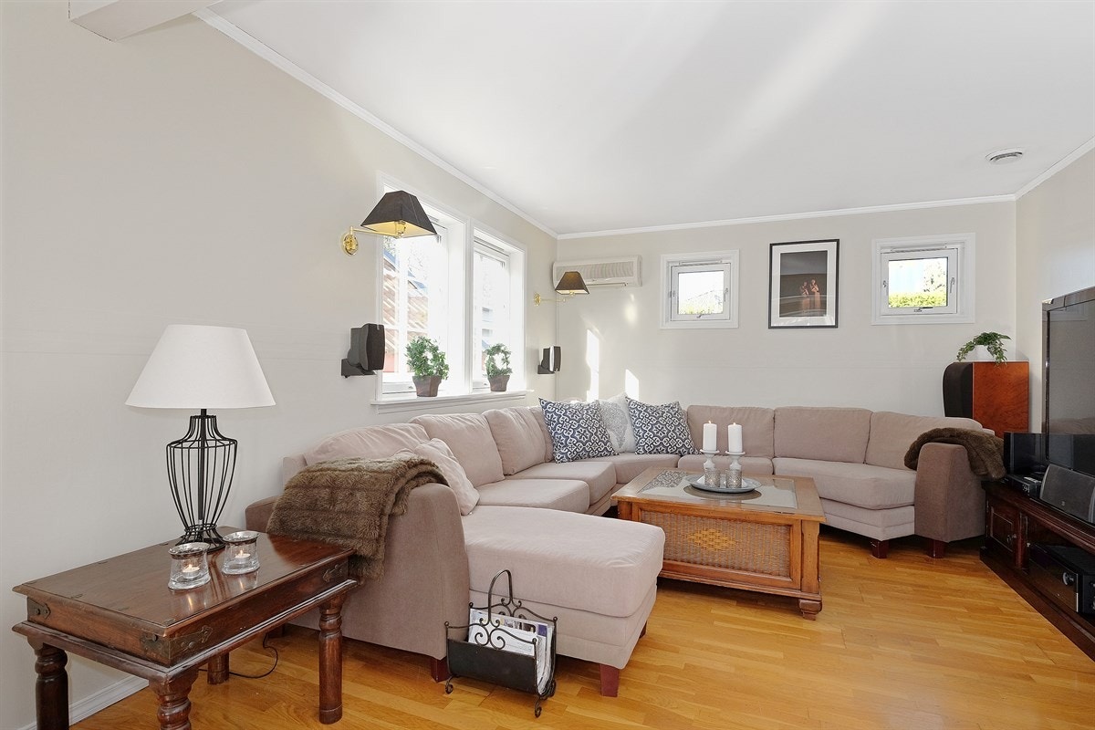 Vinkelstue Galleribilde