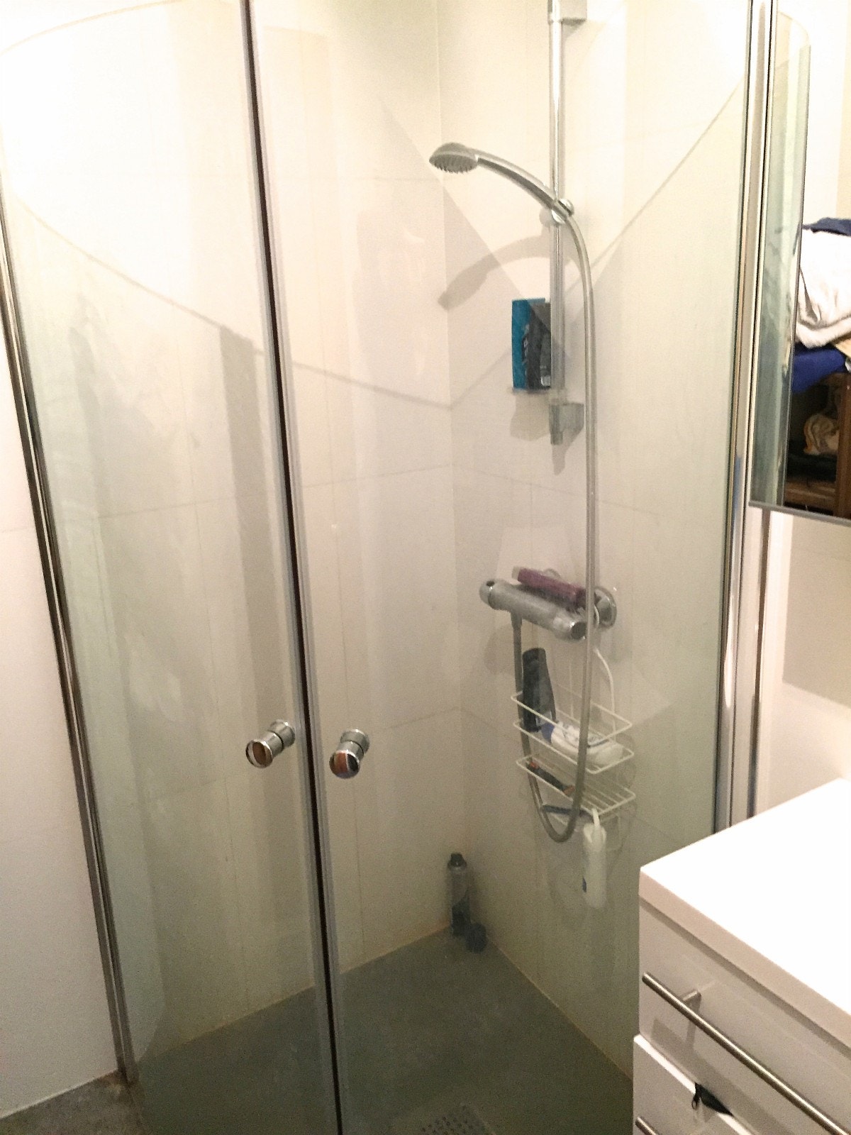 Dusjhjørne i bad Galleribilde