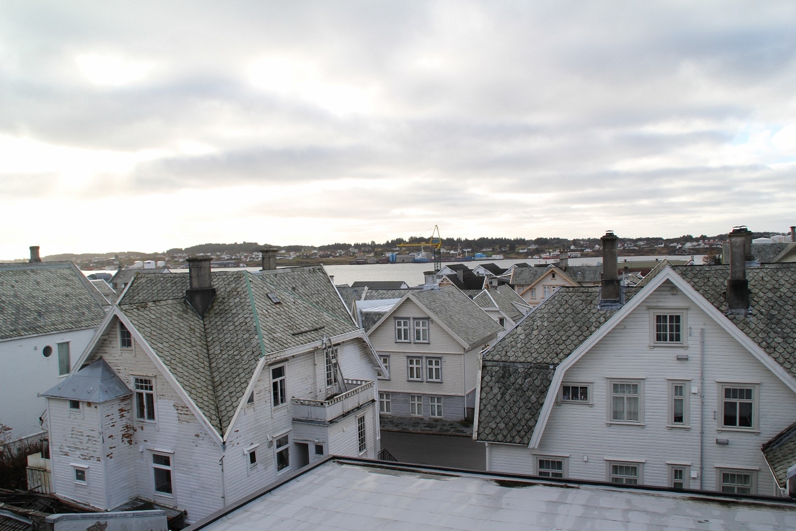 Utsikt fra bygget mot vest. Galleribilde