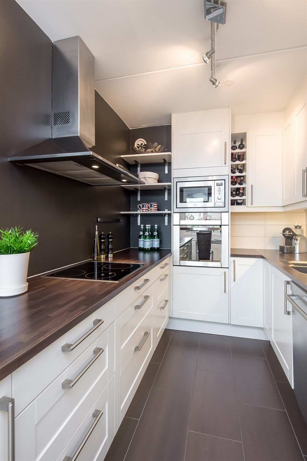 Lekkert oppusset Norema kjøkken Galleribilde