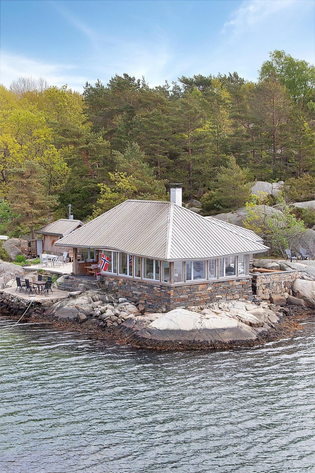 Flott hytte Galleribilde