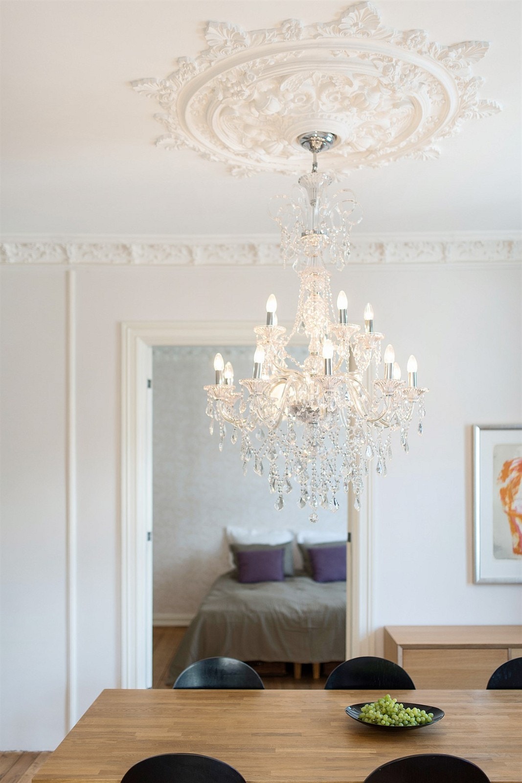 Flott stukkatur og rosett i spisestuen Galleribilde