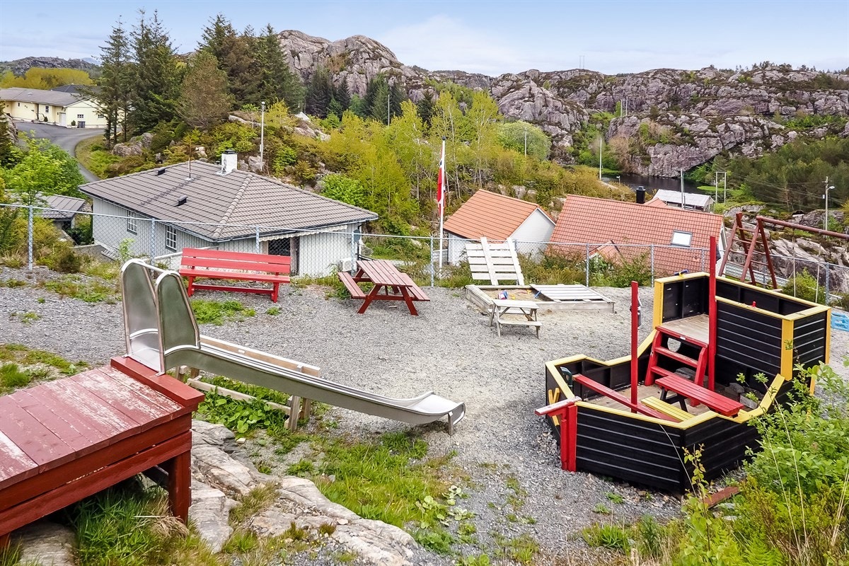 Proaktiv: Felles lekeplass i feltet. Galleribilde