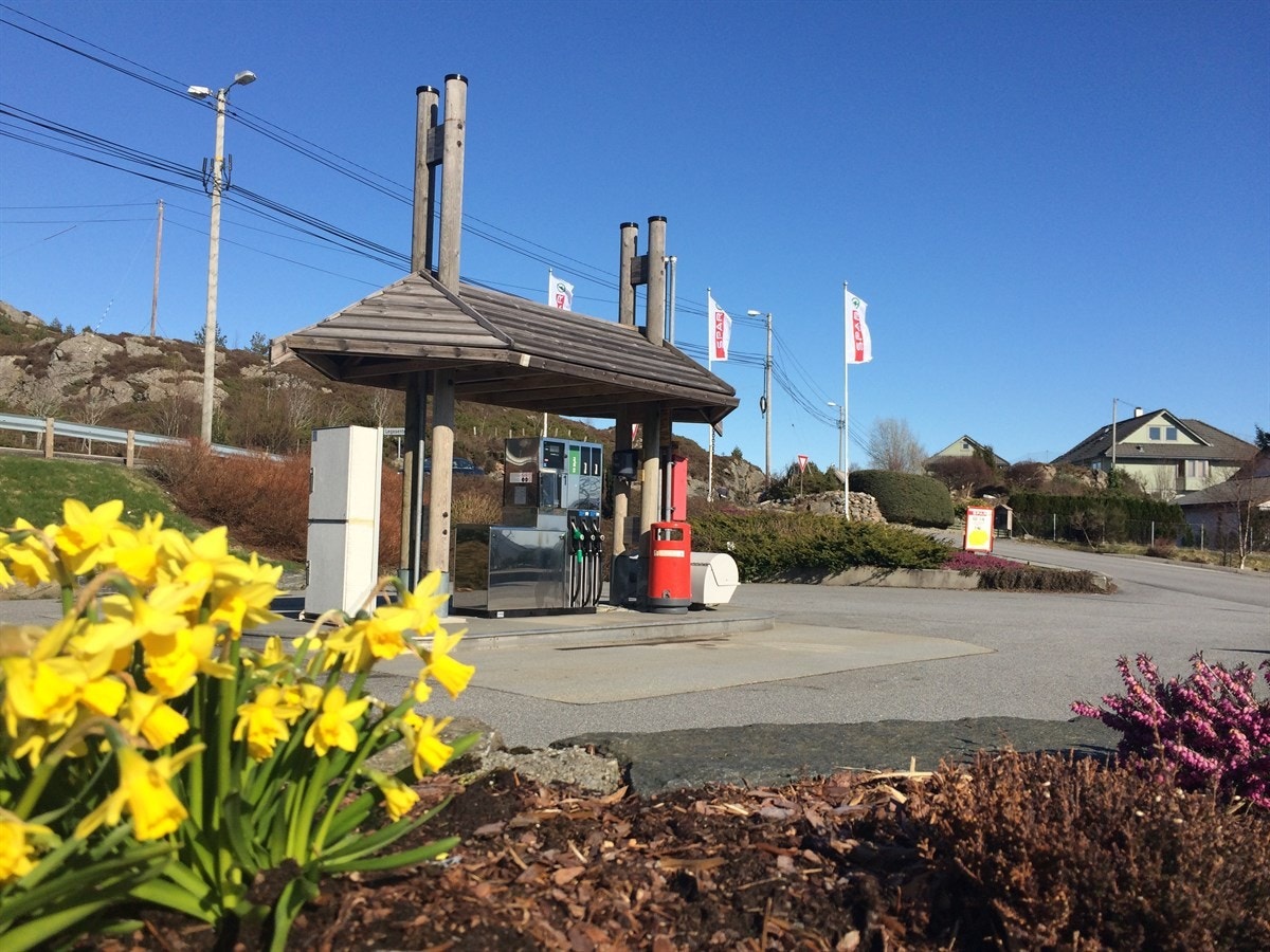 Proaktiv: Automatisk fyllestasjon ved Fromritoppen handlesenter. Galleribilde