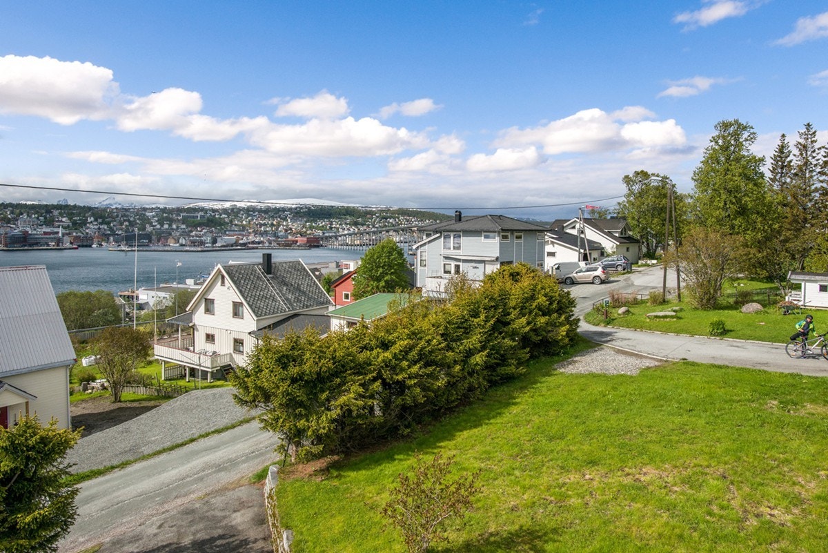 Utsikt mot nord/vest. Galleribilde