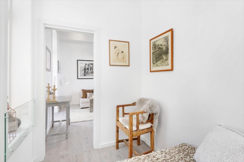 Plass til garderobeskap på soverommet Galleribilde