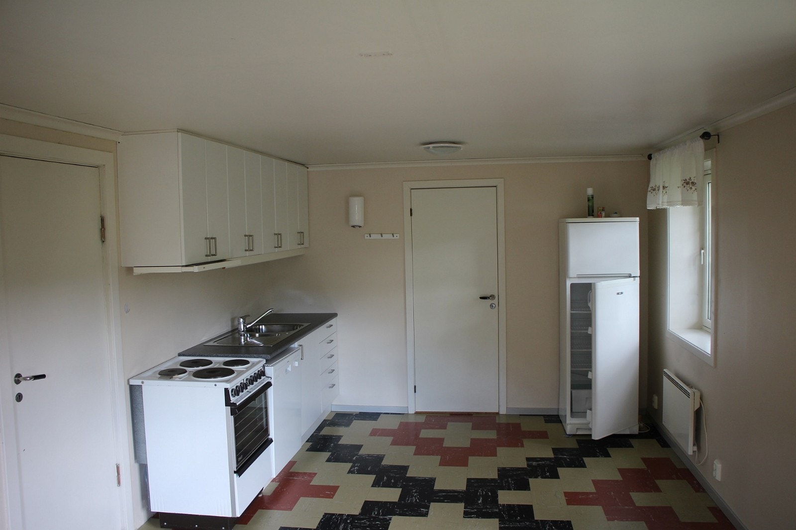 Stove med kjøkenkrok, ca 21 m2 Galleribilde