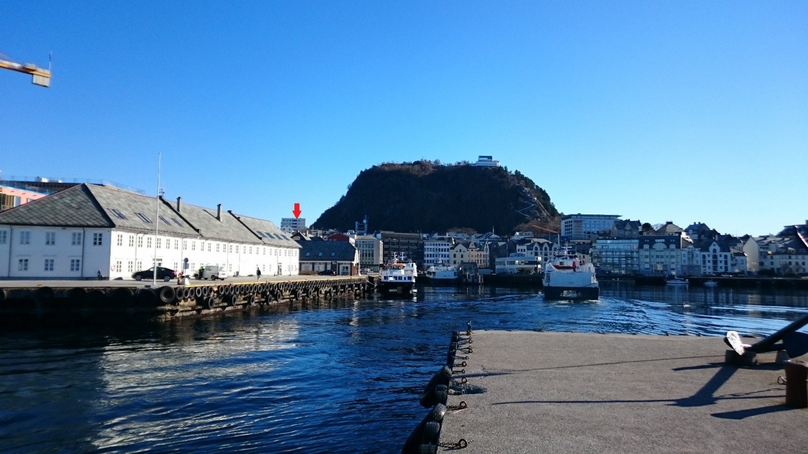 Beliggenhet (gammelt bilde, før fasadeoppussing) Galleribilde