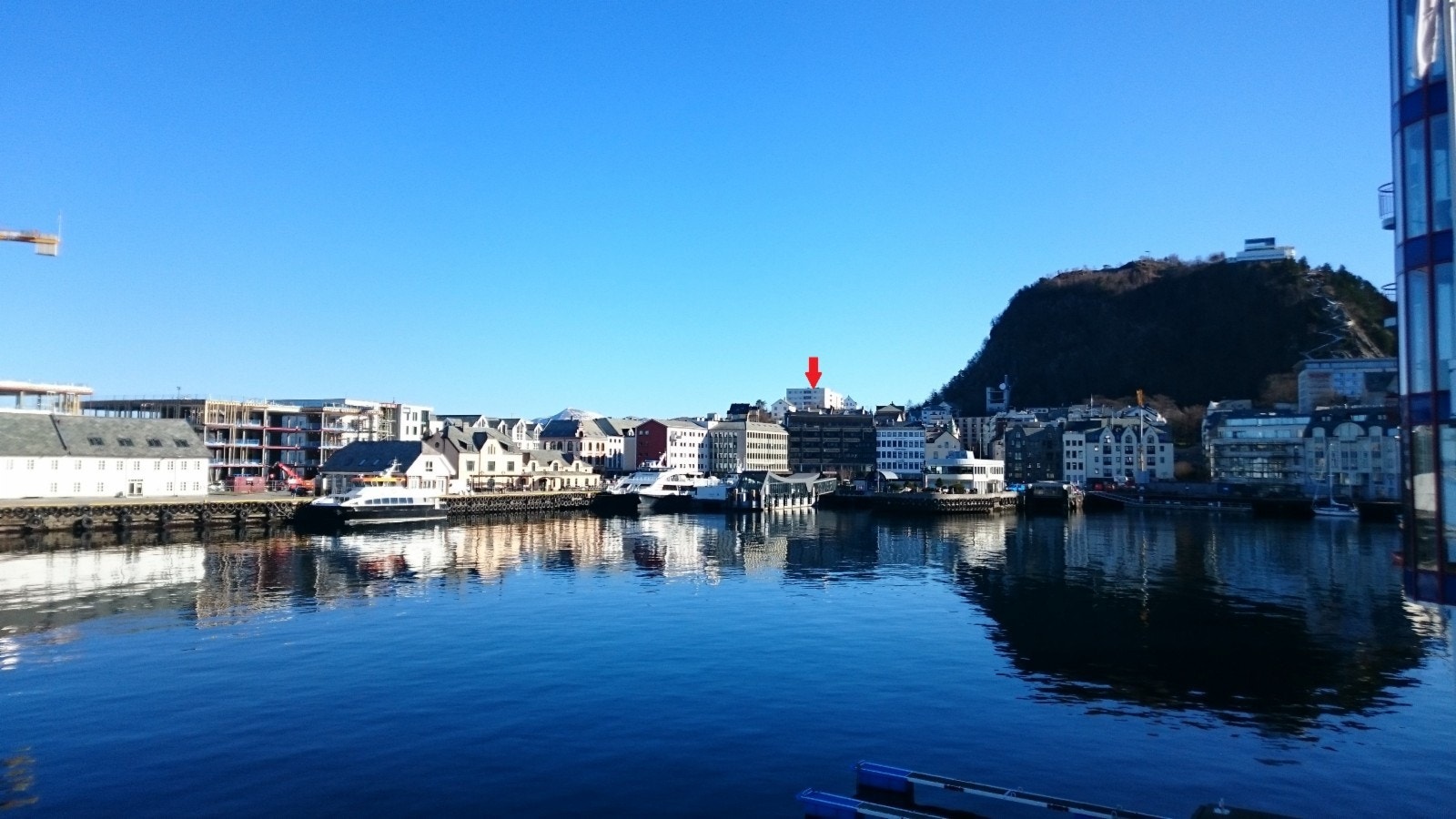 Beliggenhet (gammelt bilde, før fasadeoppussing) Galleribilde