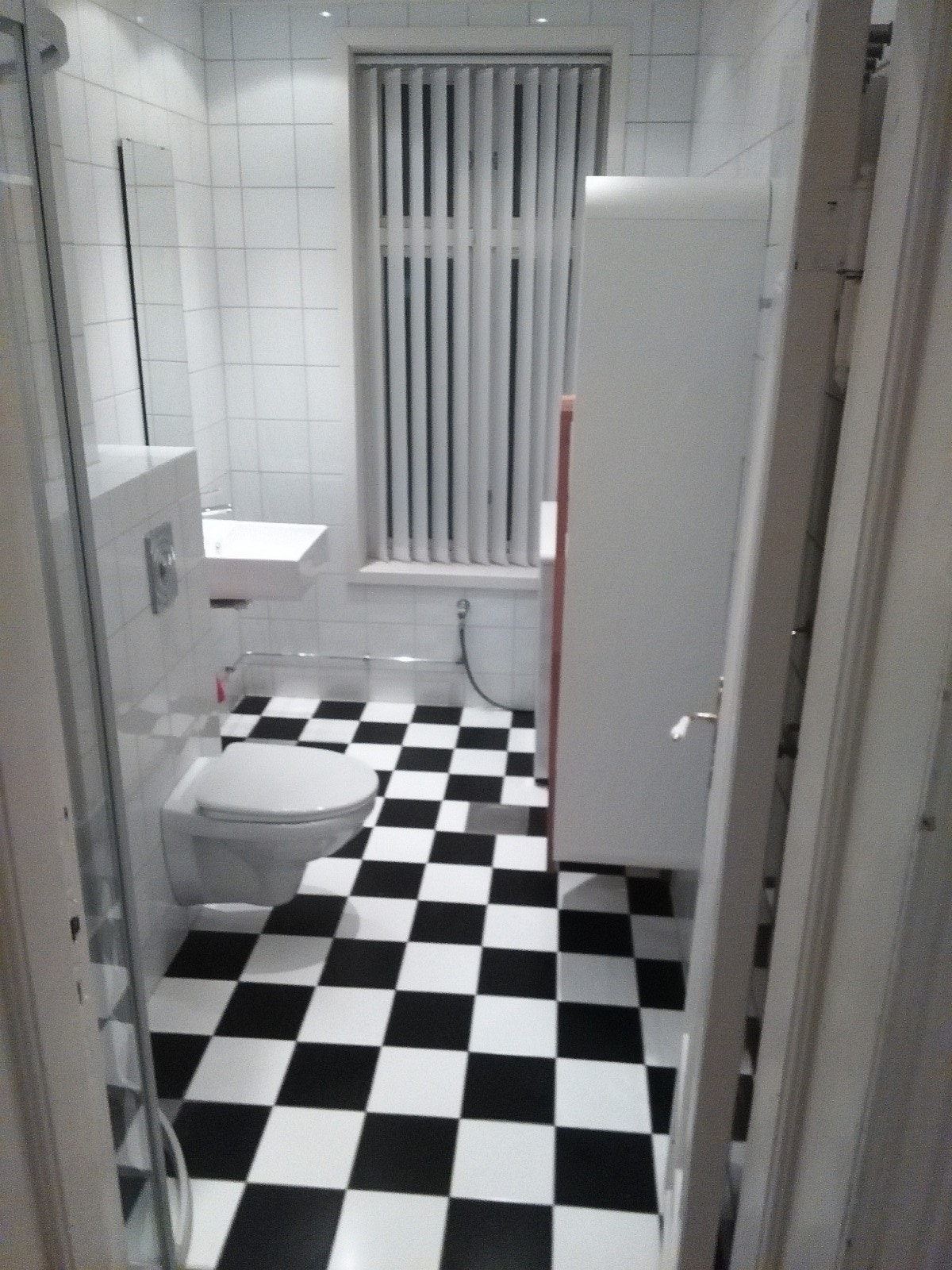 Romslig bad Galleribilde