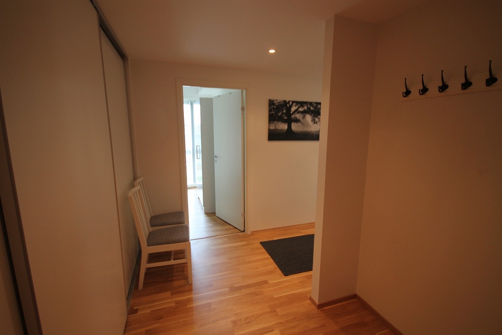 Entrance area. Galleribilde