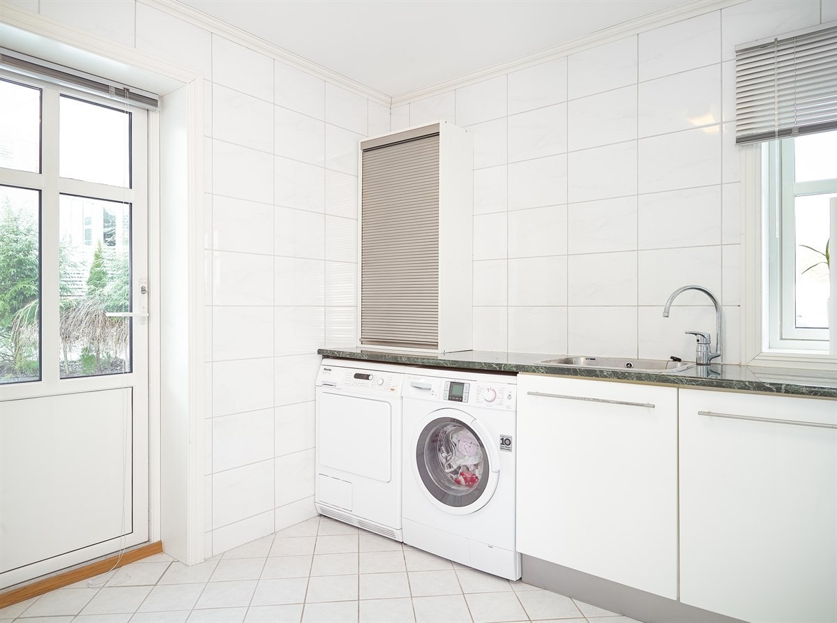 Vaskerom med egen utgang Galleribilde