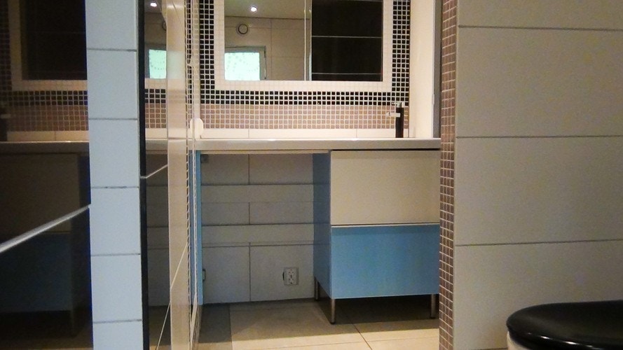 2.etg bad Galleribilde