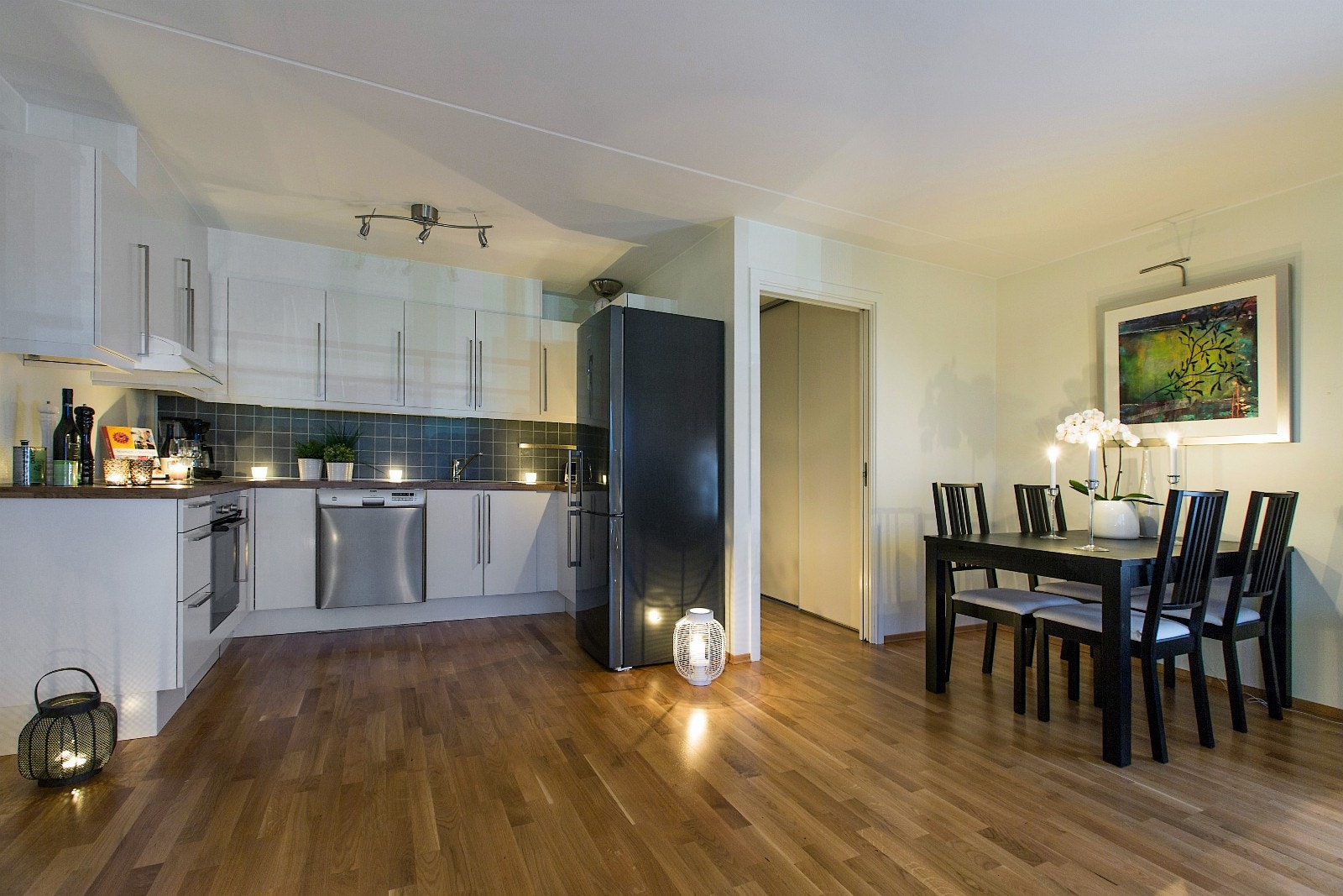 Moderne kjøkken fra HTH til glede for hobbykokken Galleribilde