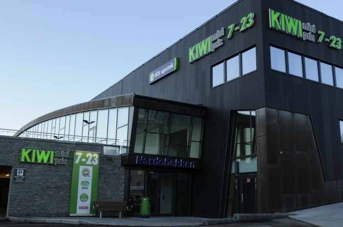 Umiddelbart i nærhet av Kiwibutikk. max 100 m Galleribilde