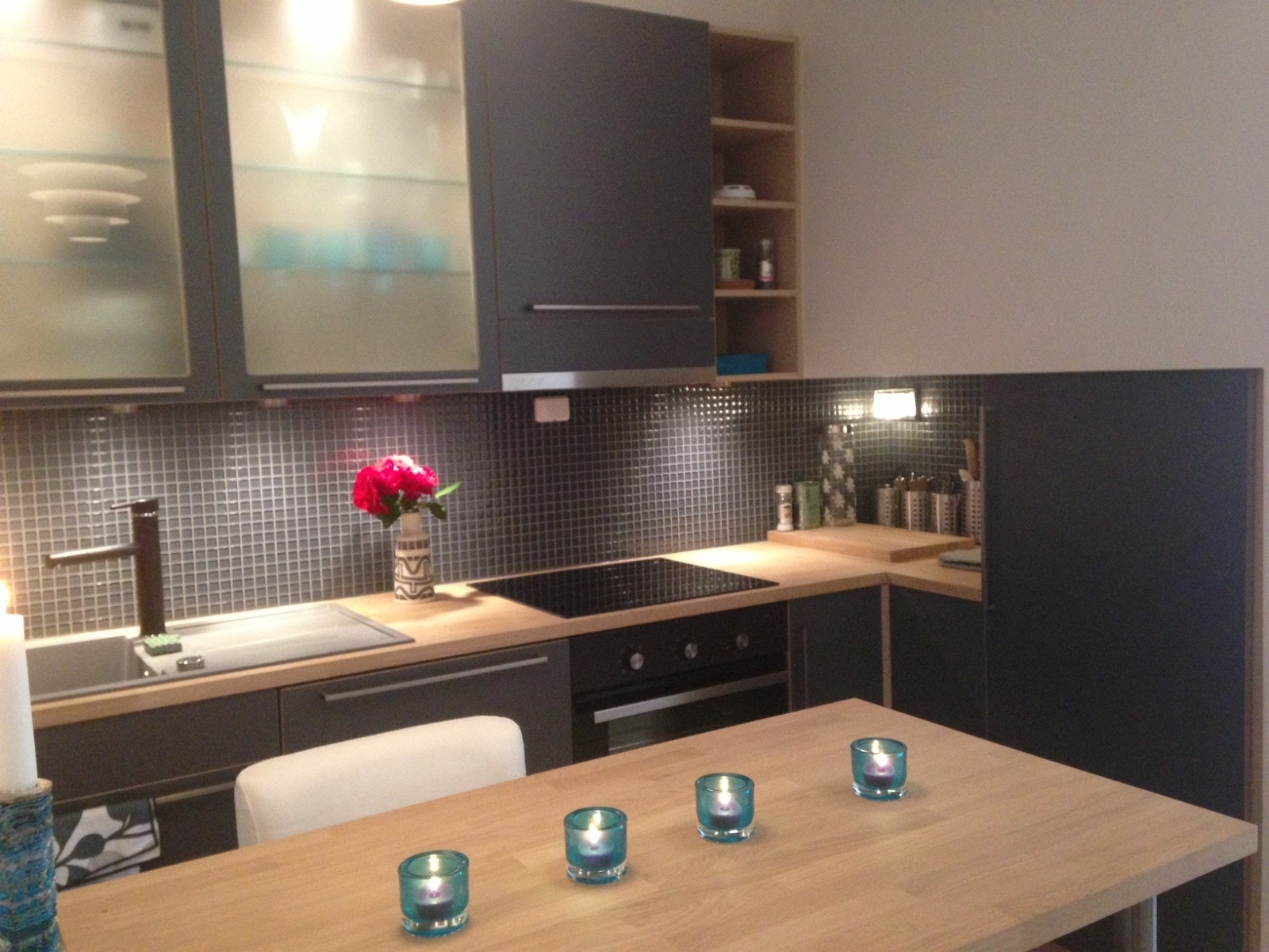 Fullt utstyrt kjøkken, spiseplass for 2-4 personer Galleribilde