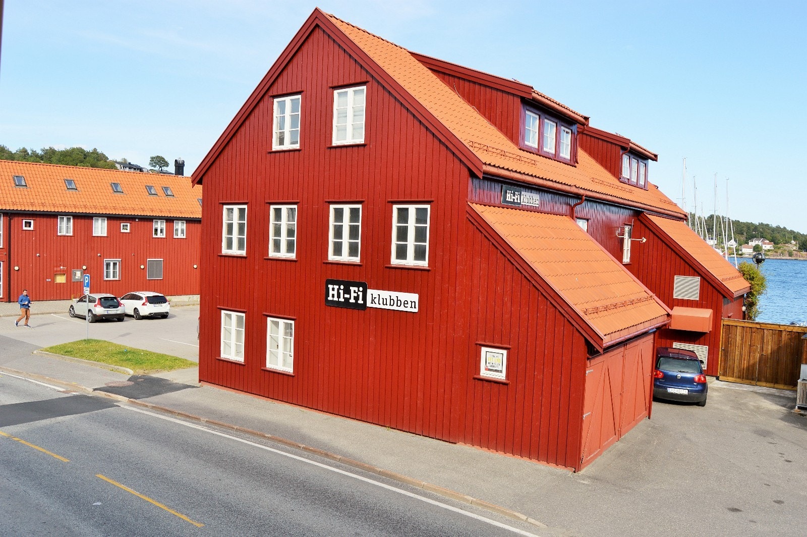 Utsikt mot havna Galleribilde