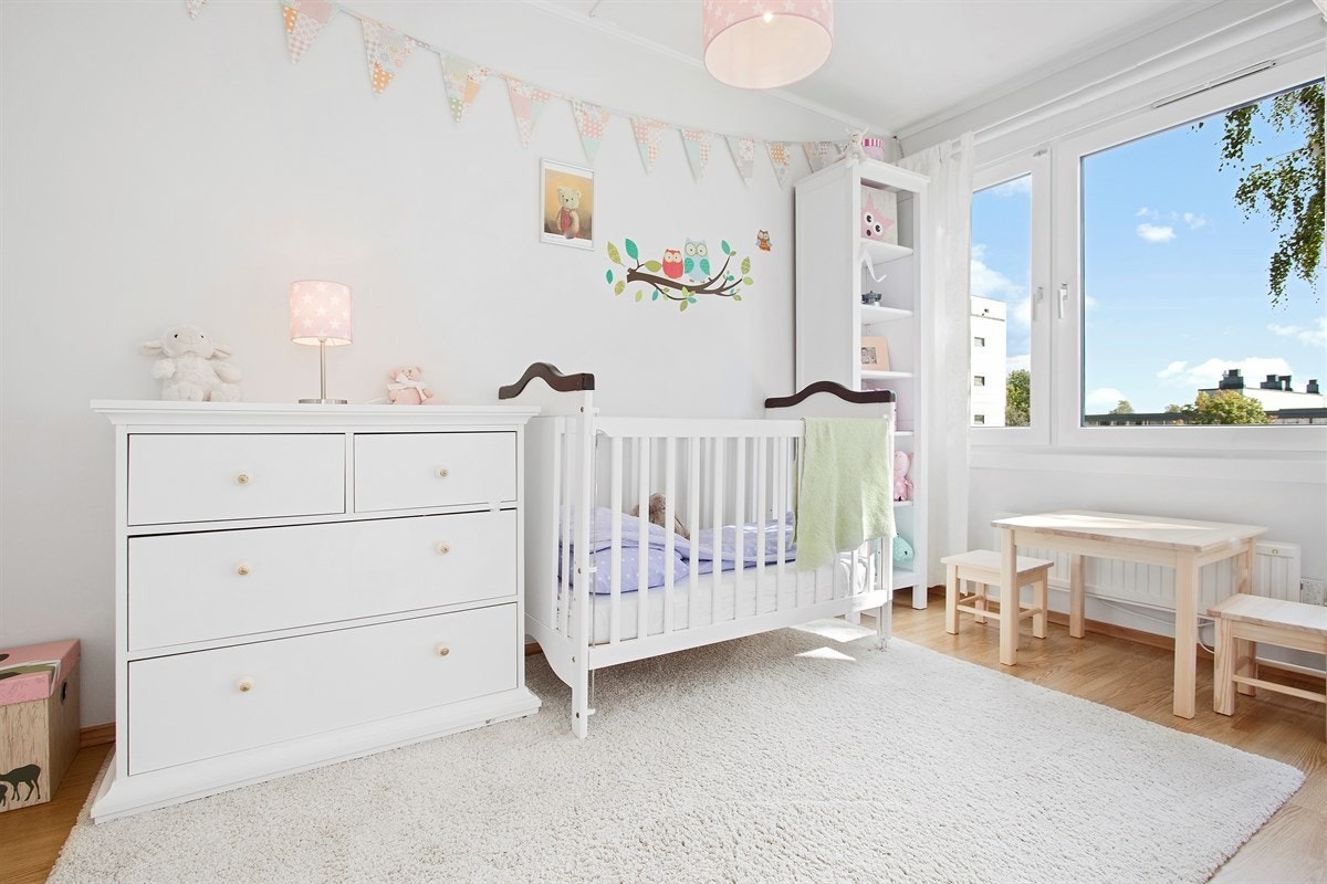 Soverom 2 blir i dag benyttet som et barnerom Galleribilde