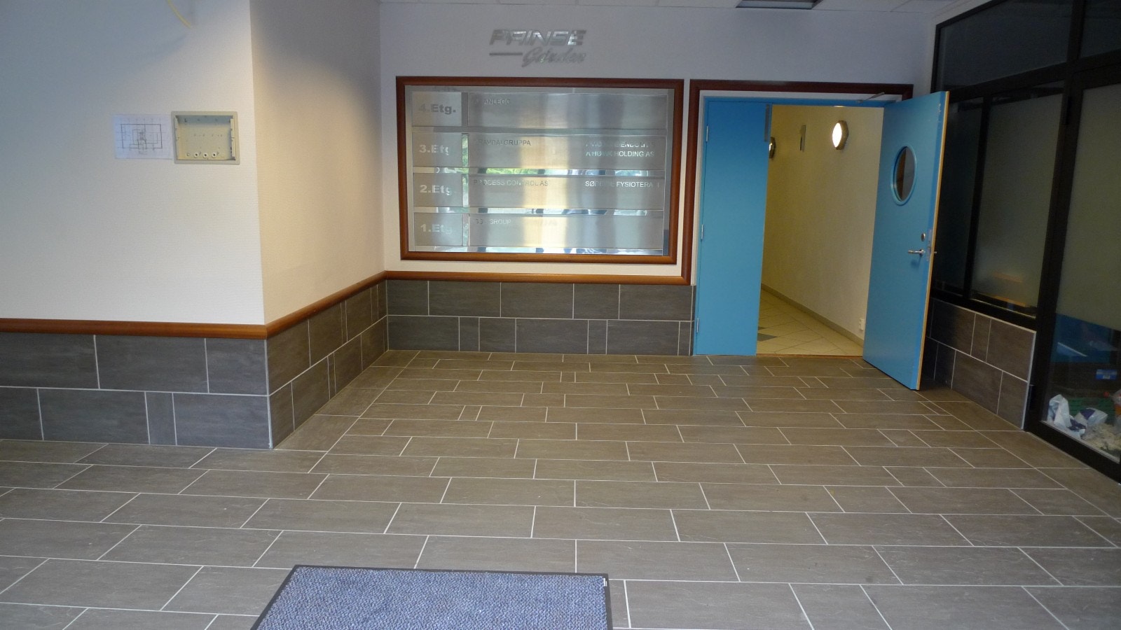 Inngangsparti på bakkeplan 1etg Prinsegården Galleribilde