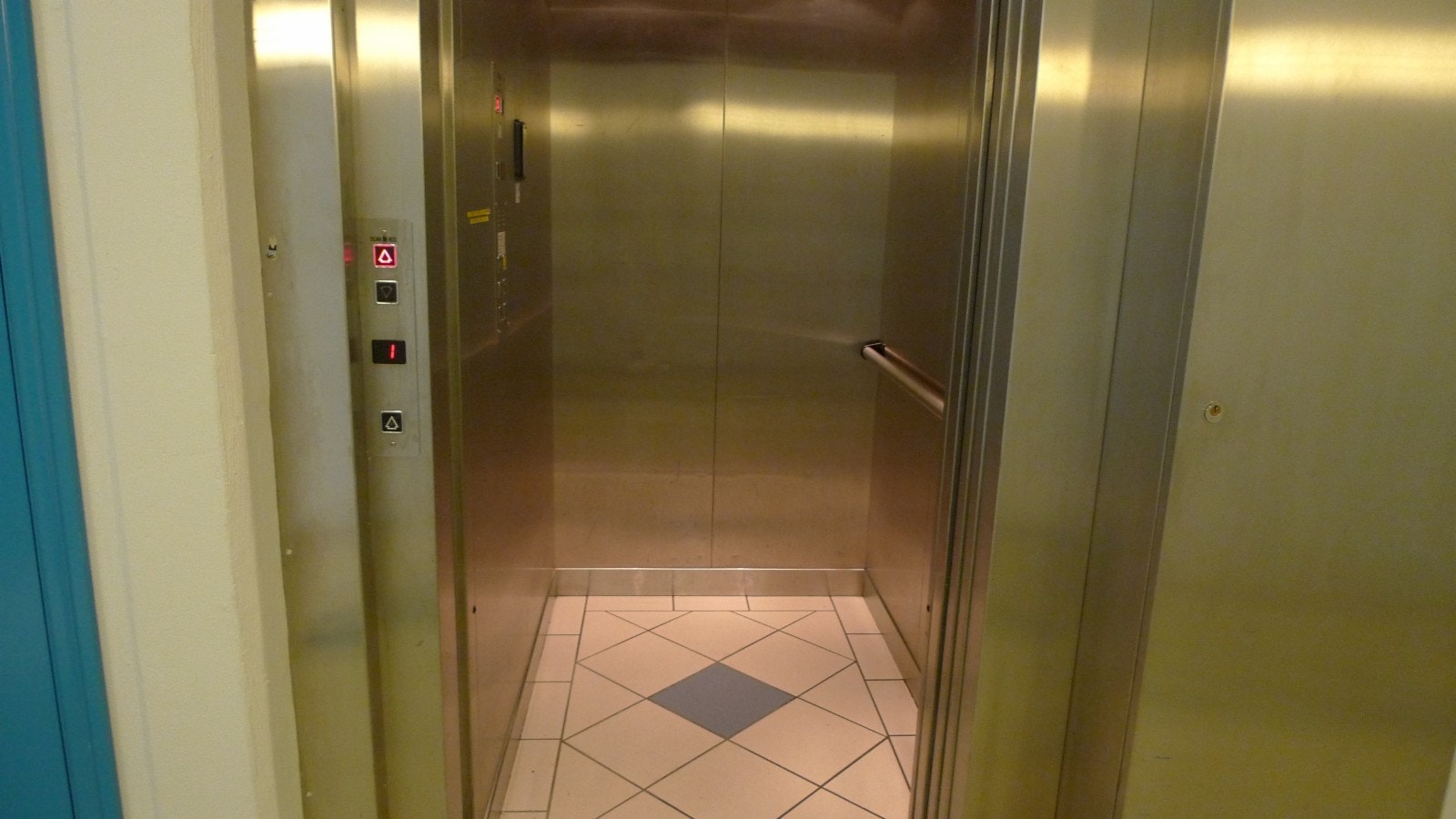 Heis Prinsegården Galleribilde