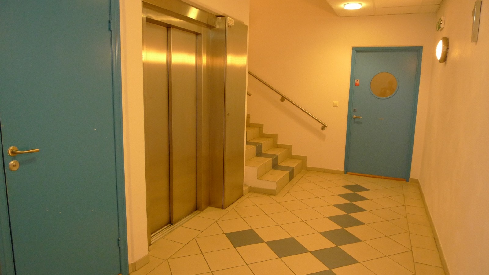 Trappegang/heis Prinsegården Galleribilde