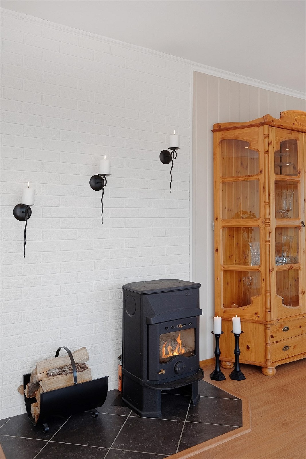 Peisovn i stuen Galleribilde