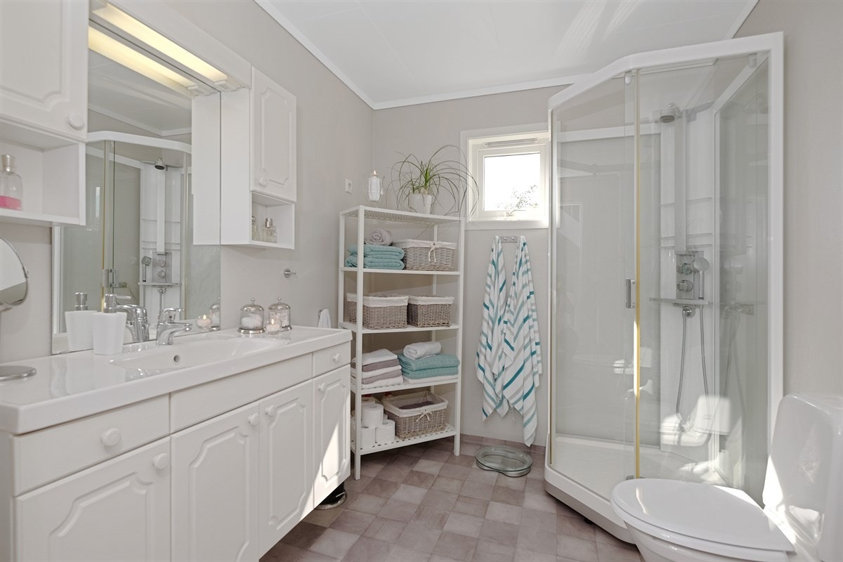 Bad hovedetasje Galleribilde