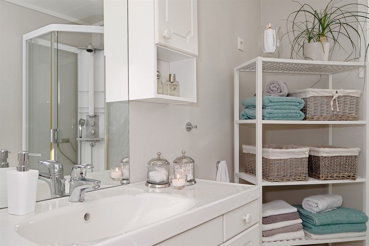 Bad hovedetasje Galleribilde