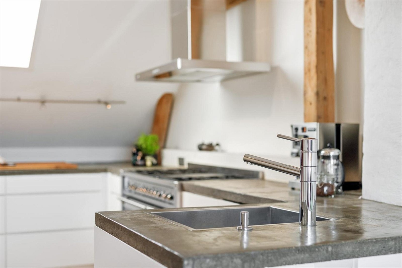 Lekre detaljer som gir det unike kjøkkenet en eksklusiv følelse. Galleribilde