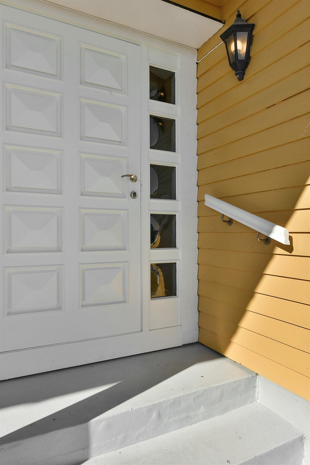 Inngangsparti. Galleribilde