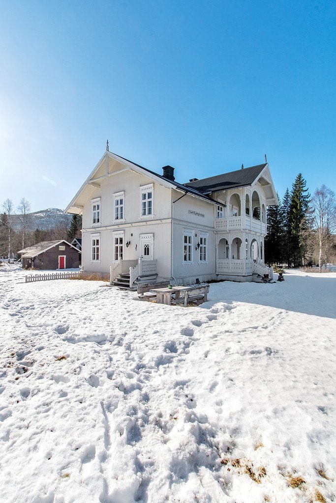 Hovedhuset er fra 1878, men har blitt totalrenovert Galleribilde