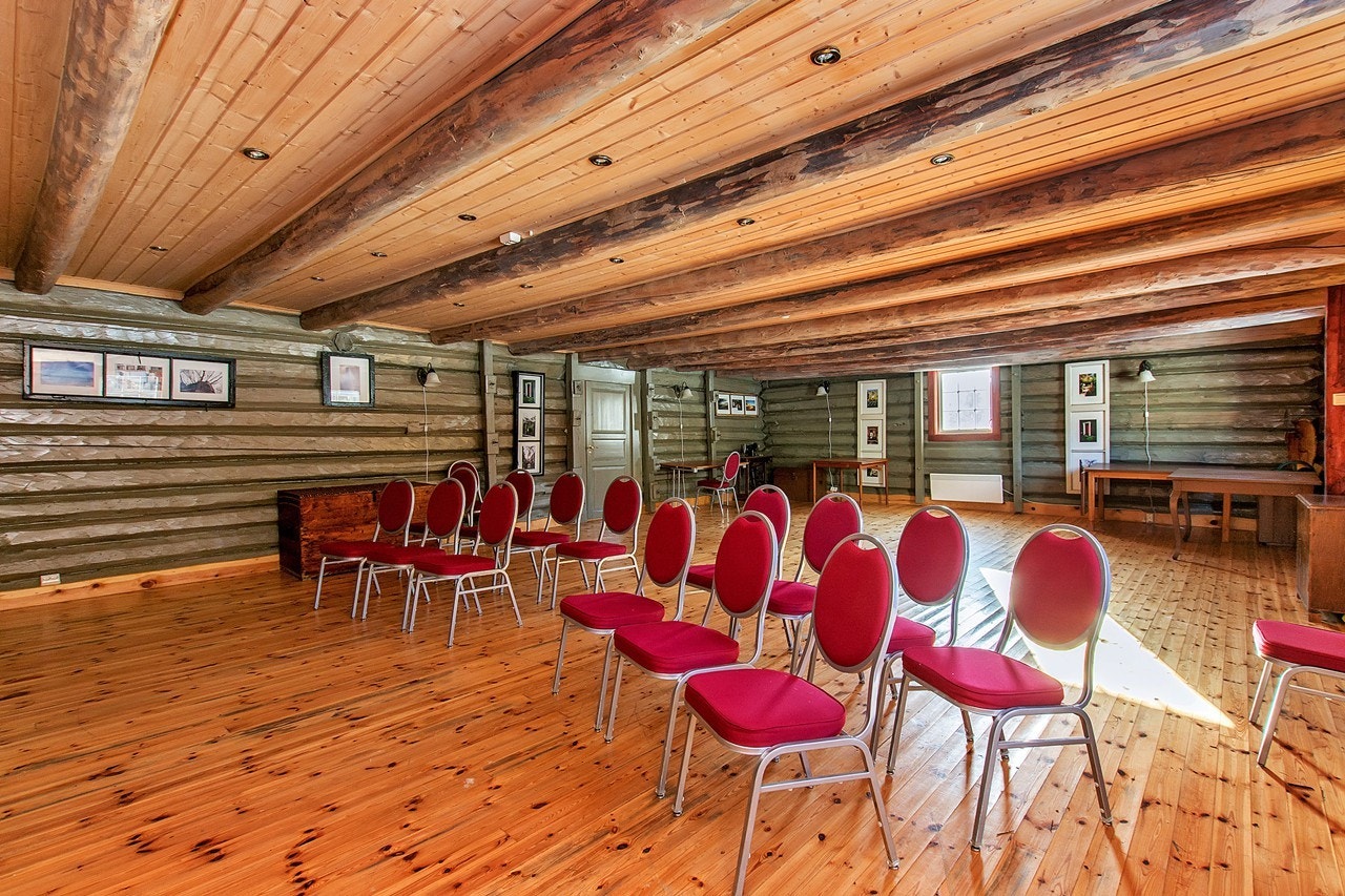 Her har man plass til store selskap Galleribilde