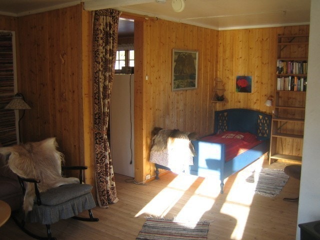 Fra stuen. Galleribilde