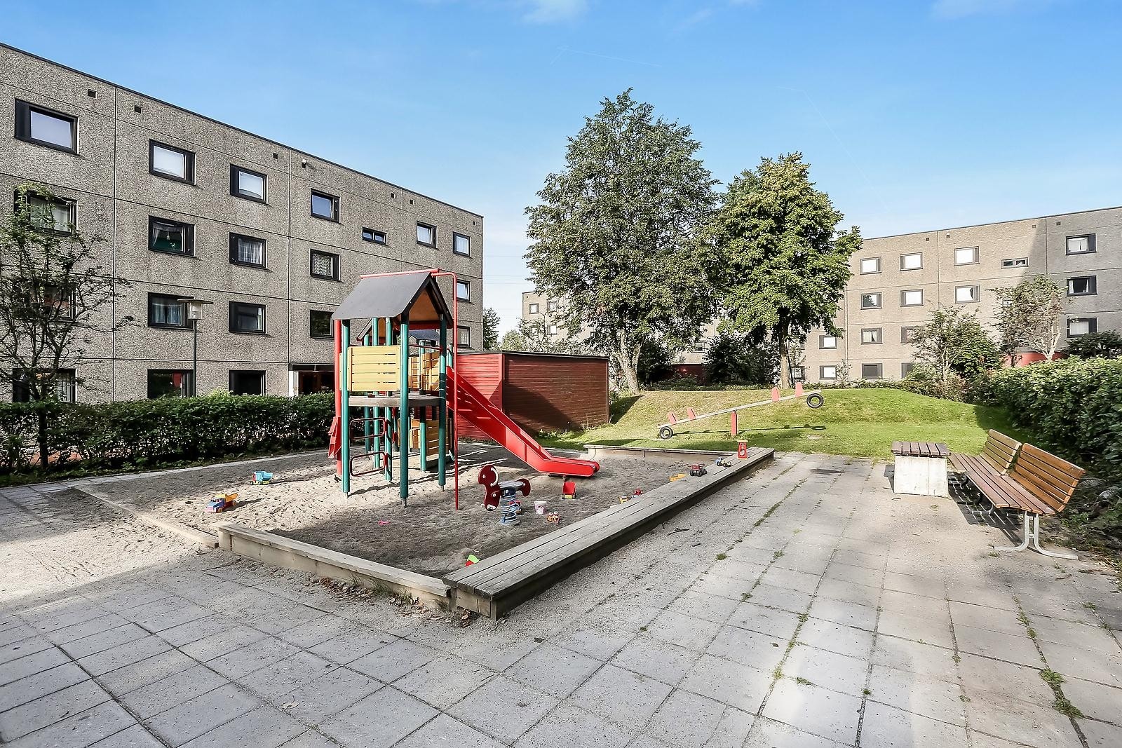 En av borettslagets fine lekeplasser Galleribilde