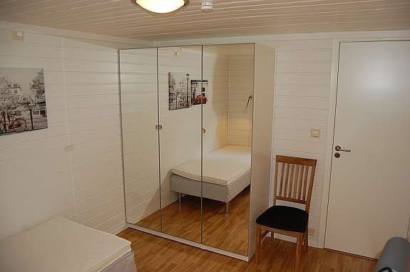 Room SKADBERG Galleribilde