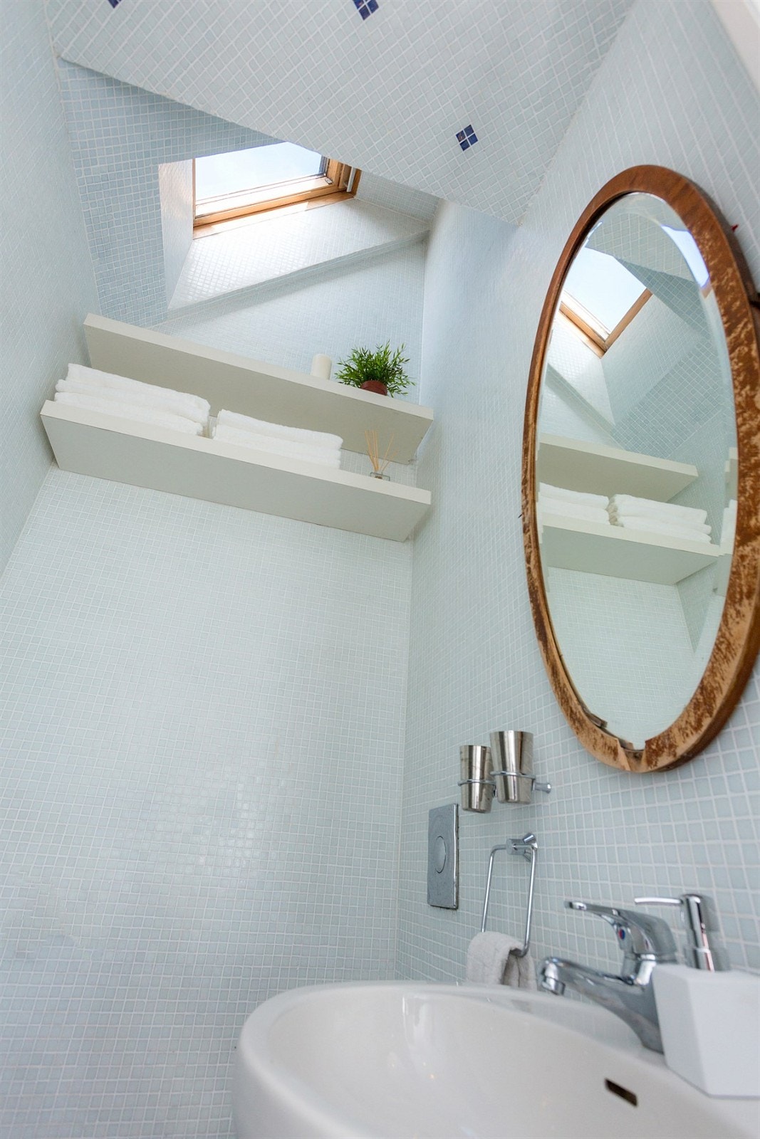 Dusjbad i 2. etg med takvindu Galleribilde