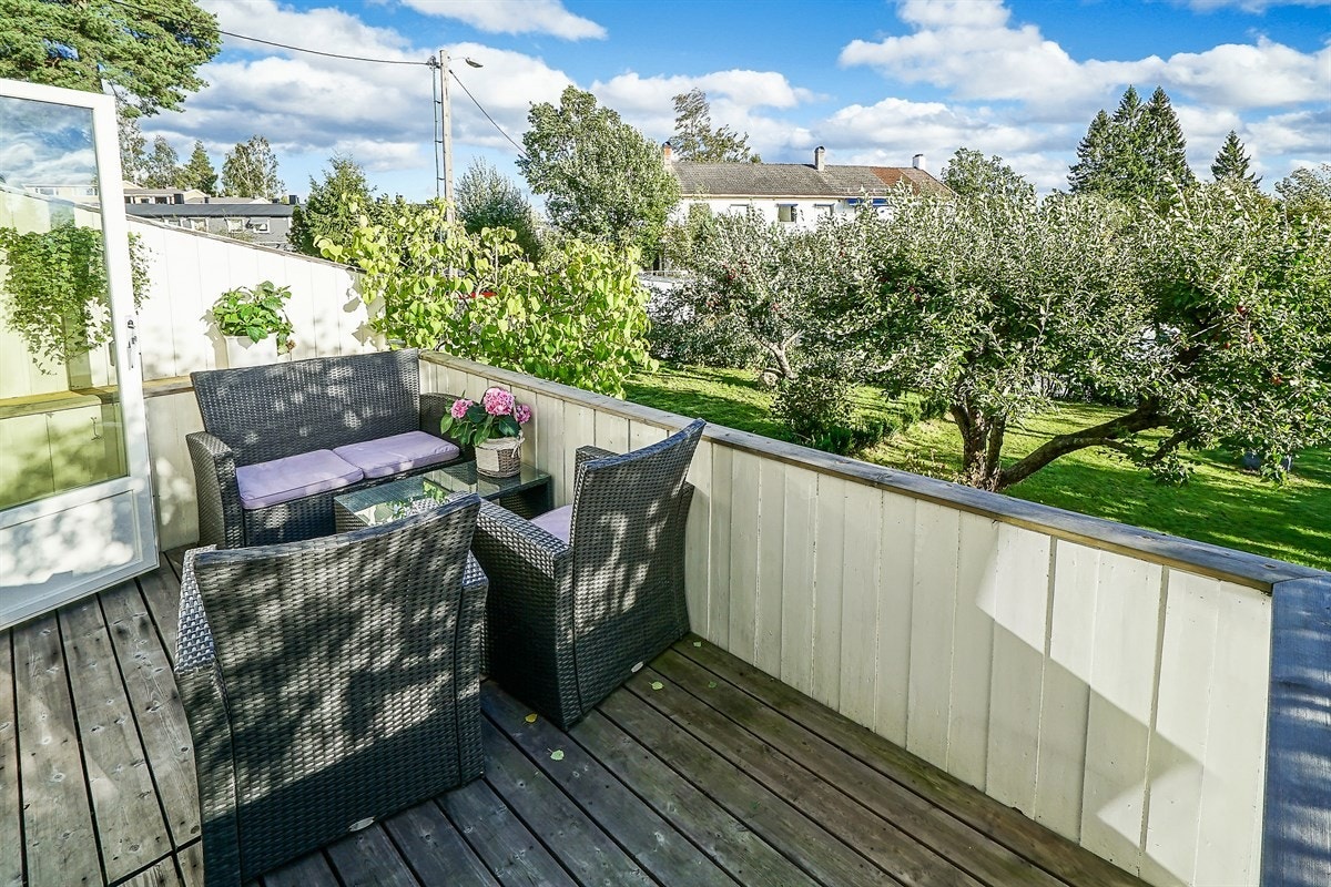 Terrasse med utgang fra stuen Galleribilde