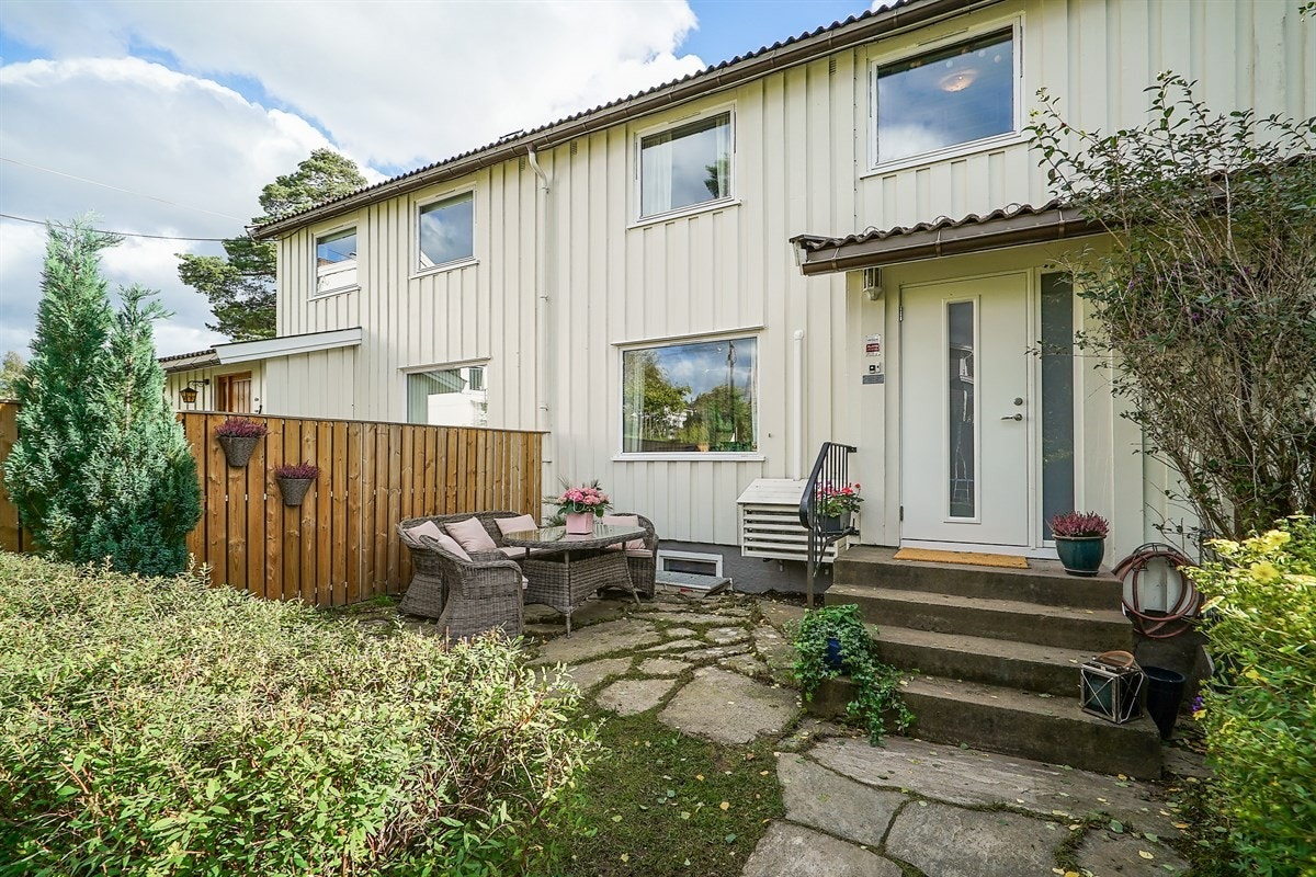 Stenbelagt uteplass Galleribilde