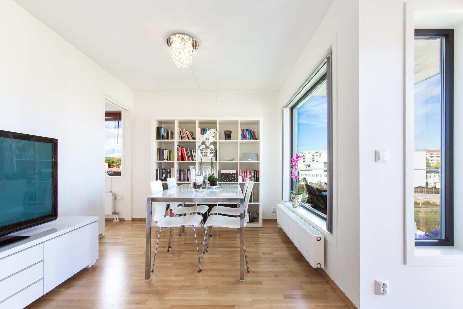 Stuen passer perfekt for å holde sosiale sammenkomster. Galleribilde