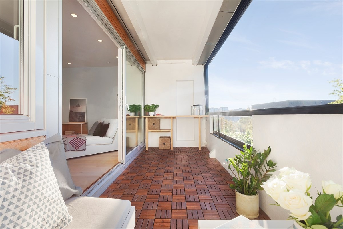 Nordvestvendt balkong hvor man kan nyte kveldssolen Galleribilde