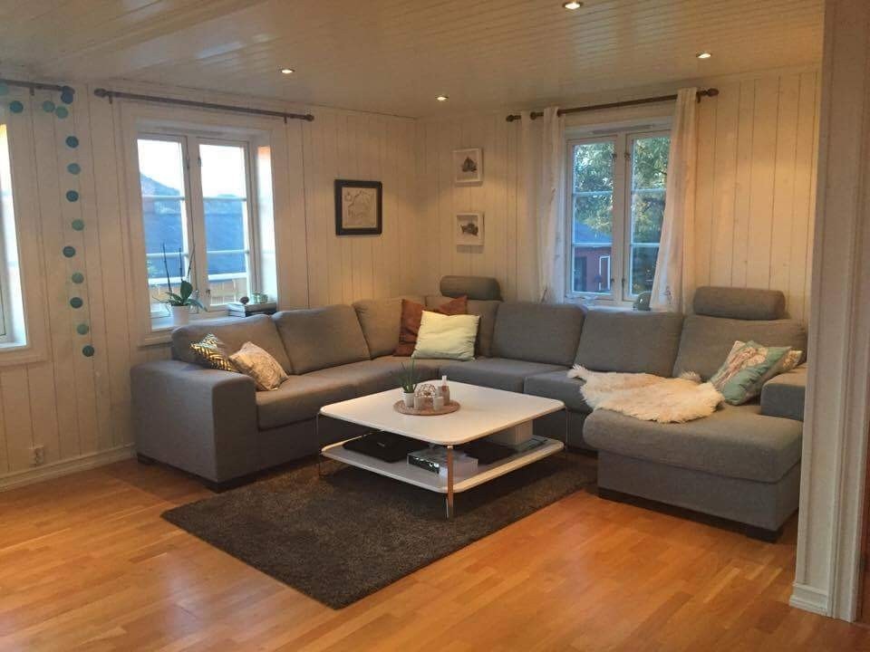 Stue 1. etasje Galleribilde