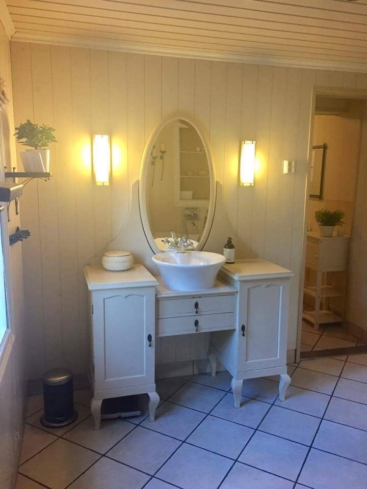 Vask på bad 1. etasje Galleribilde