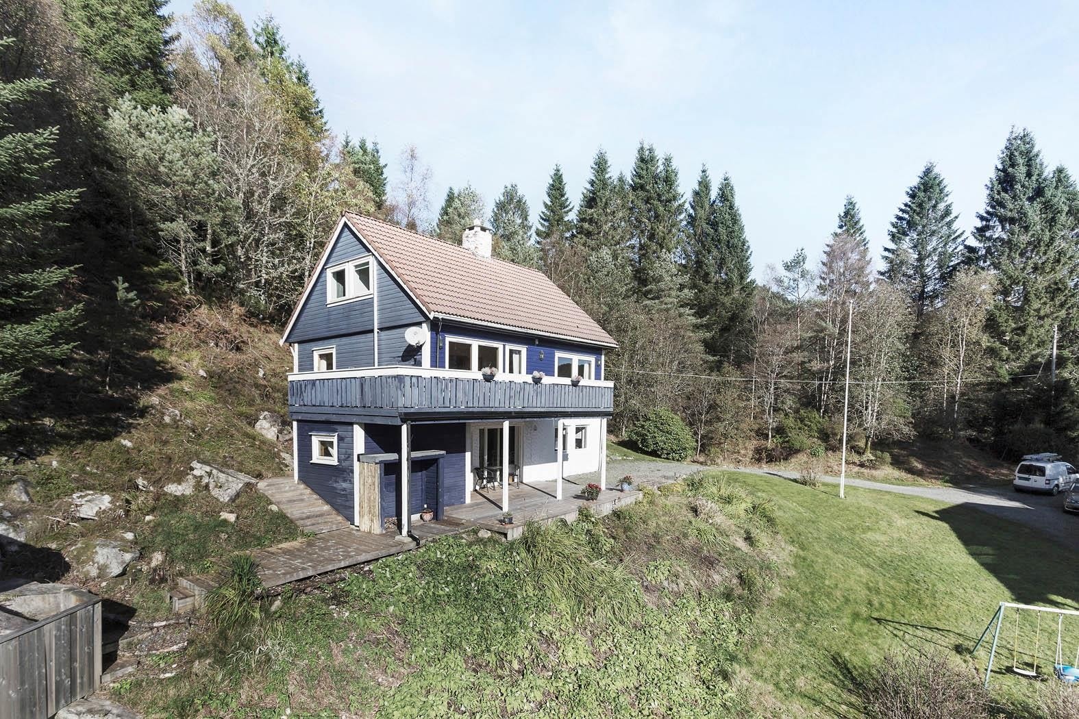 Huset fikk ny kledning og etterisolering i 2005. Galleribilde