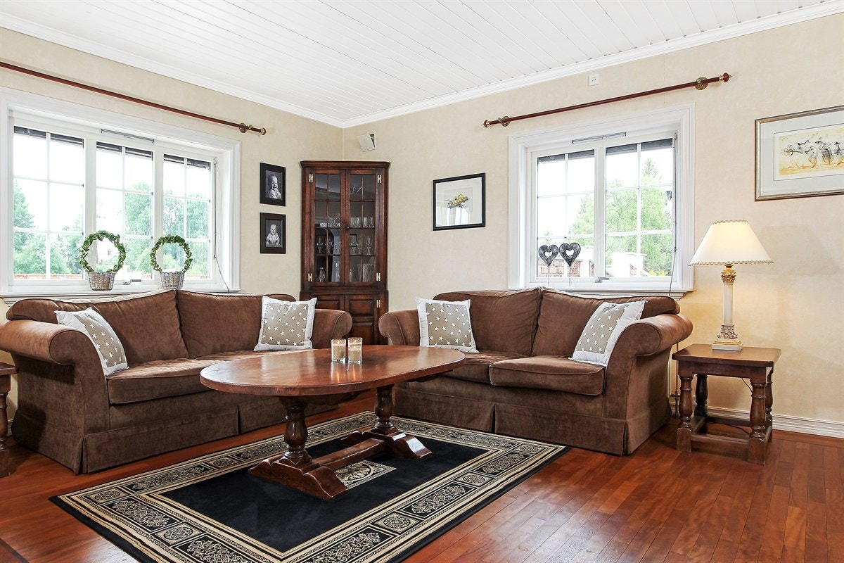 Lys og fin dagligstue Galleribilde