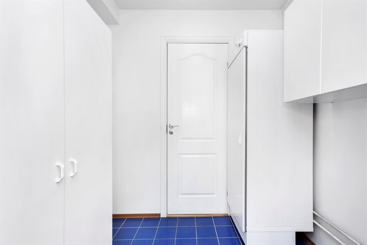 Vaskerom med innredning. Galleribilde