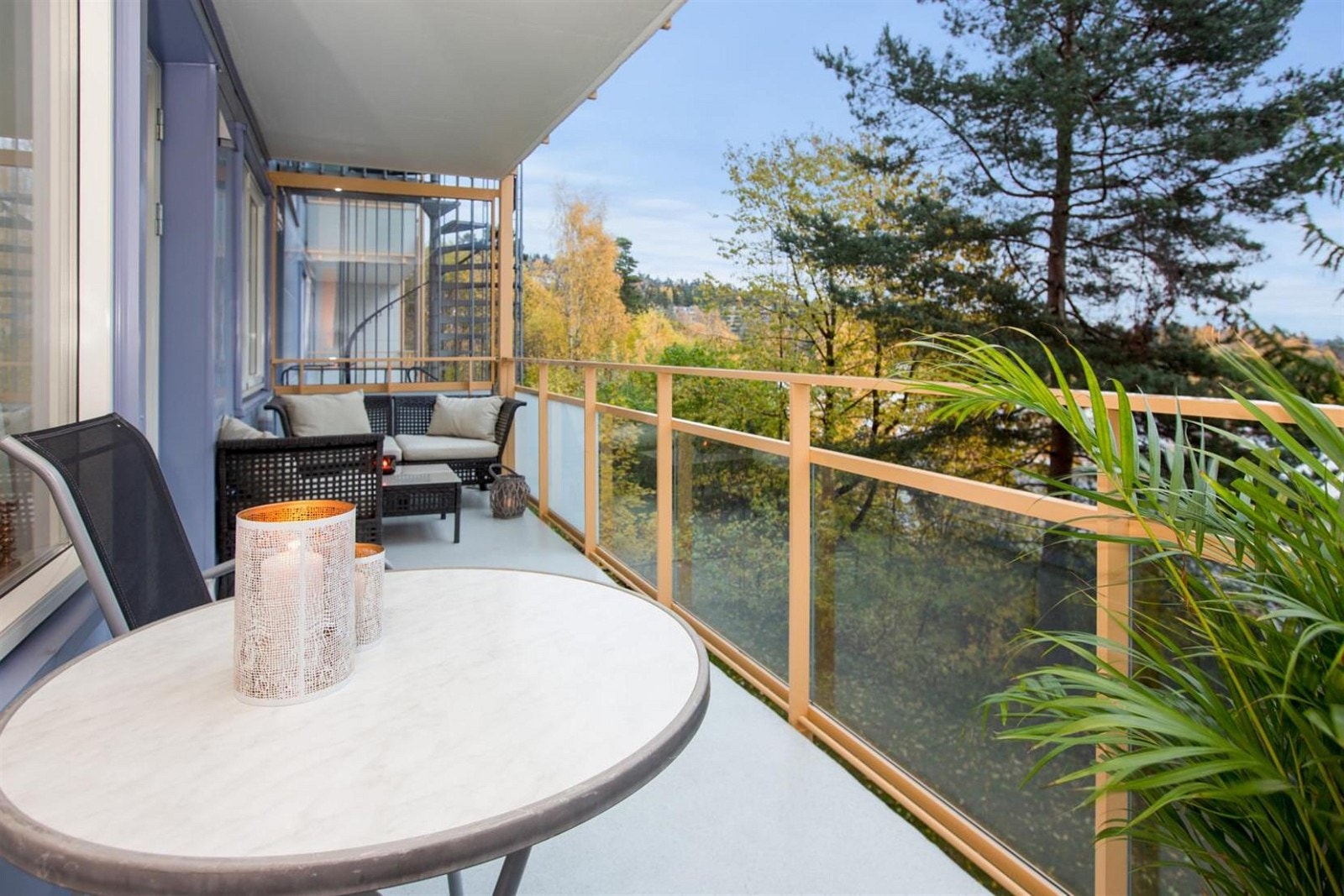 Stor balkong på 11 kvm. Galleribilde