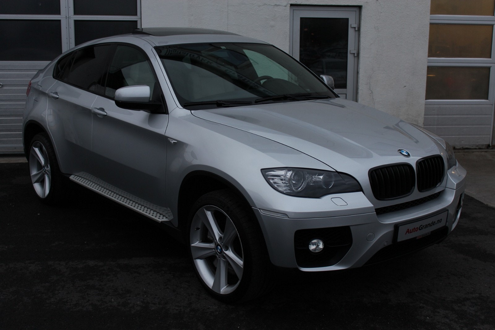 BMW X6 8