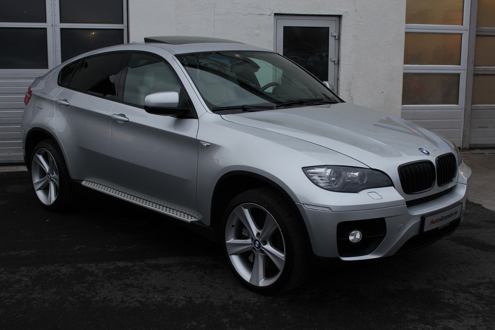 BMW X6 13